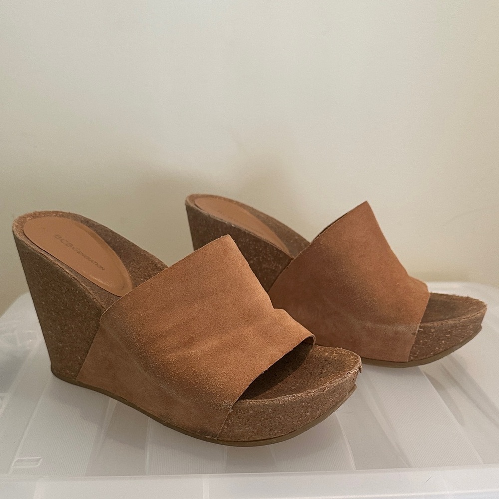 BCBGeneration Tan Suede Wedge Sandals